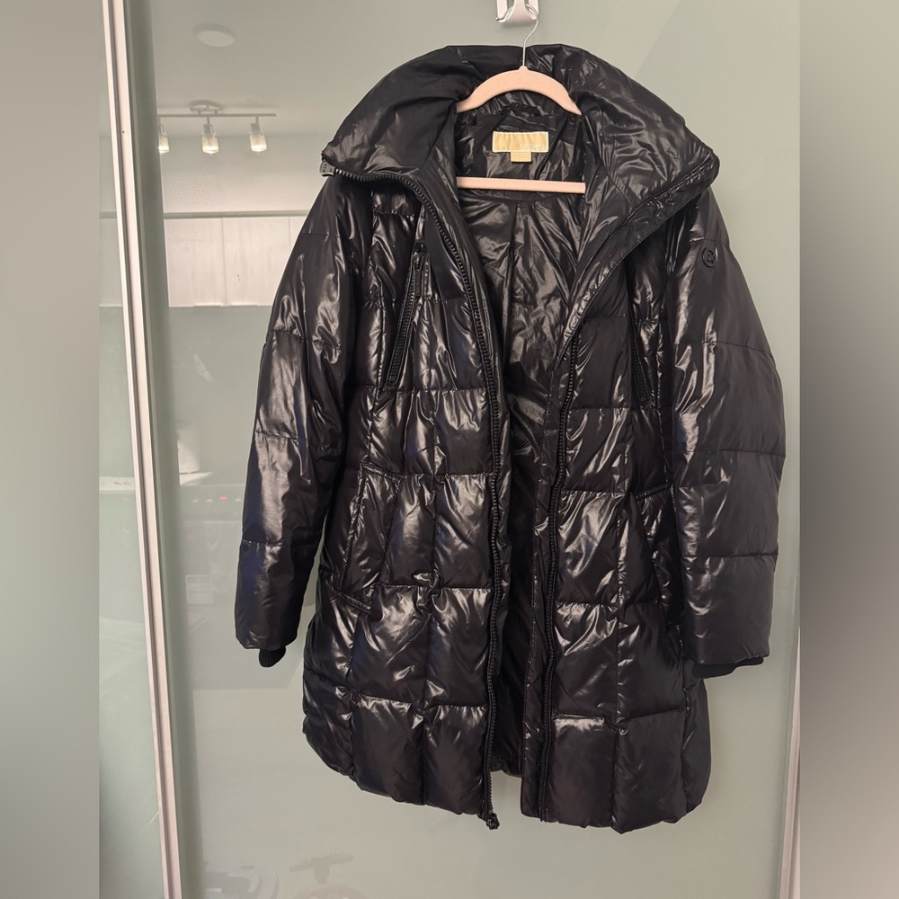 MICHAEL Michael Kors Shiny Black Puffer Jacket